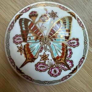 **SOLD Vintage Royal Crown Derby Lidded Trinket Box "Butterflies of the World"